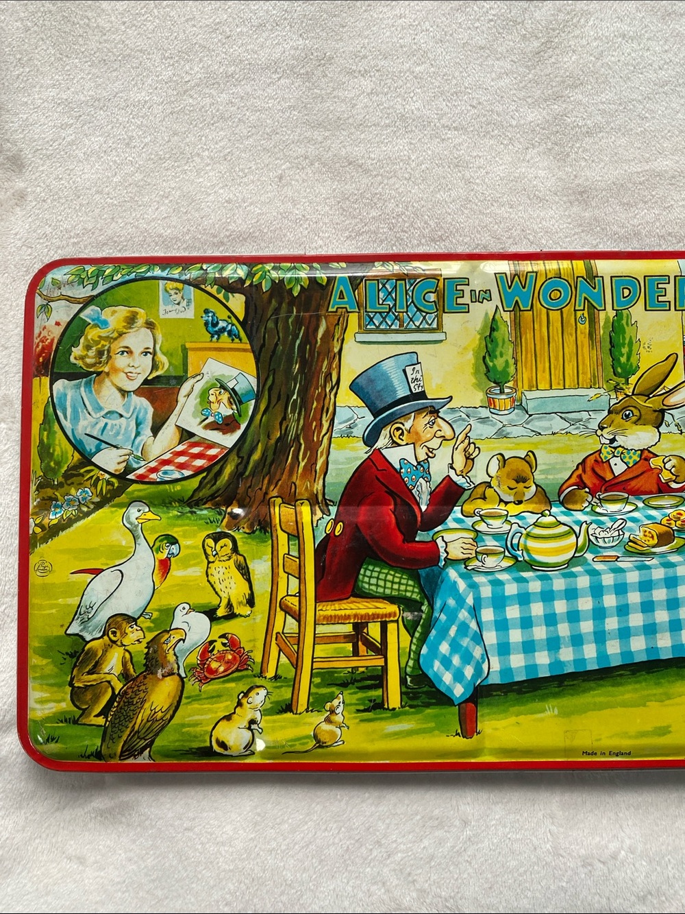 Vintage Alice in Wonderland Tin Watercolor Tray - Colorful Tea Party Artwork - Picture 5 of 10